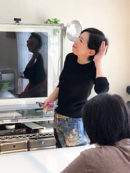 美肌スキンケアレッスンの様子